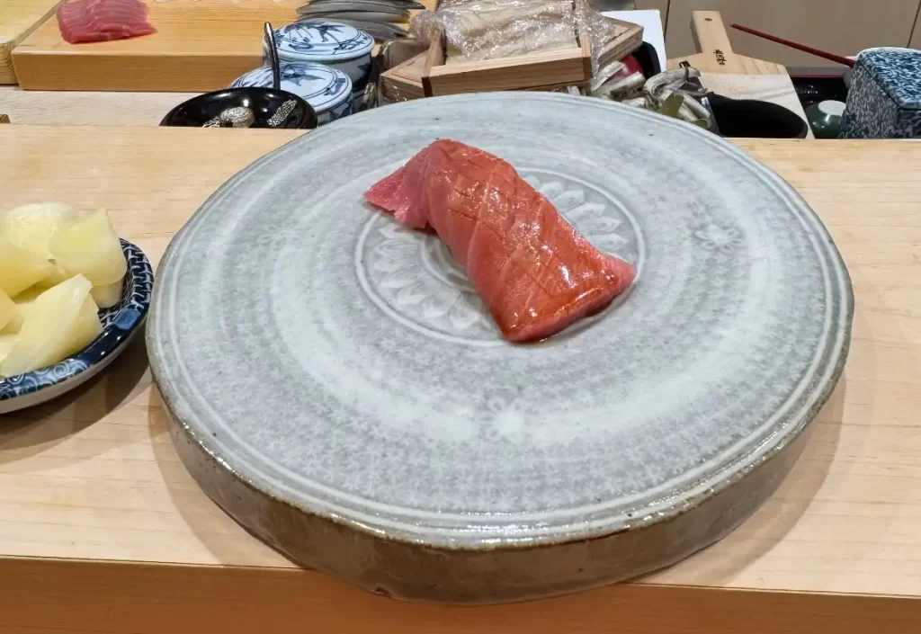 C9B0A556-ED90-43B2-A1C2-FFA19DE1C524 - 競艇お姉さんありさちゃん! 競艇で月1000万以上稼ぐ競艇お姉さんありさちゃん!が競艇で稼いだお金で通っているホストクラブに在籍しているホストと食べたお寿司の写真